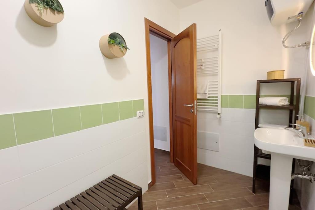 Molo Five Apartment Palermo Exterior foto